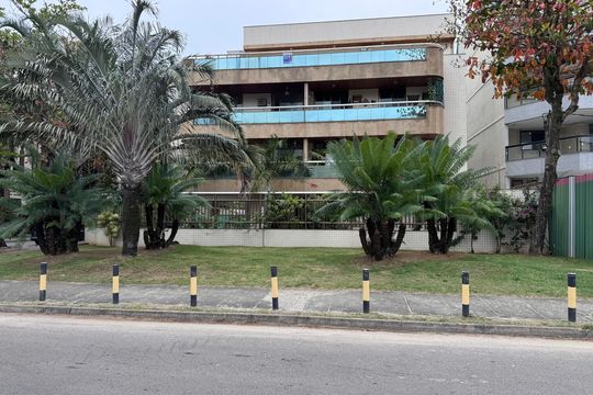 Fachada de apartamento à venda com 4 quartos, 263m² em Recreio dos Bandeirantes, Rio de Janeiro