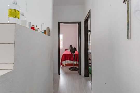 Corredor de casa à venda com 3 quartos, 211m² em Sacomã, São Paulo
