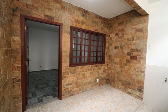Varanda de casa para alugar com 2 quartos, 82m² em Praia da Bandeira, Rio de Janeiro