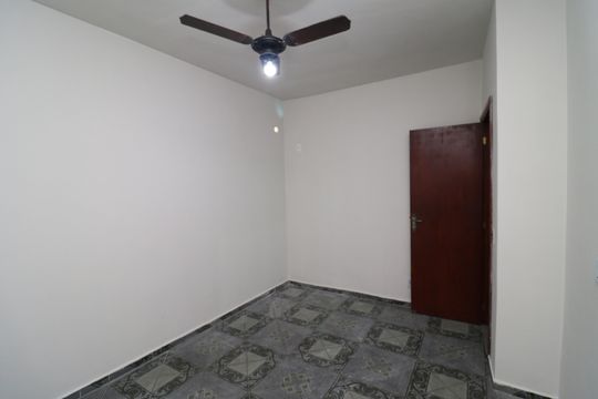 Quarto 2 de casa para alugar com 2 quartos, 82m² em Praia da Bandeira, Rio de Janeiro