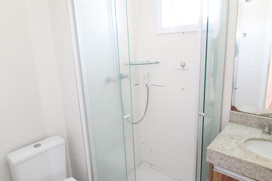 Banheiro da Suíte de apartamento para alugar com 2 quartos, 63m² em Jardim Alvorada, São José dos Campos