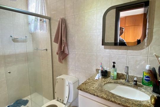 Banheiro da Suíte de apartamento à venda com 4 quartos, 171m² em Boa Vista, Belo Horizonte