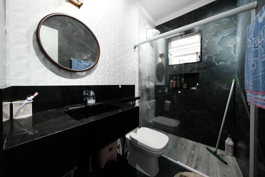 Banheiro de casa para alugar com 3 quartos, 250m² em Parque Boturussu, São Paulo