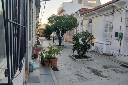 Vista da Rua de casa à venda com 3 quartos, 100m² em Rocha, Rio de Janeiro
