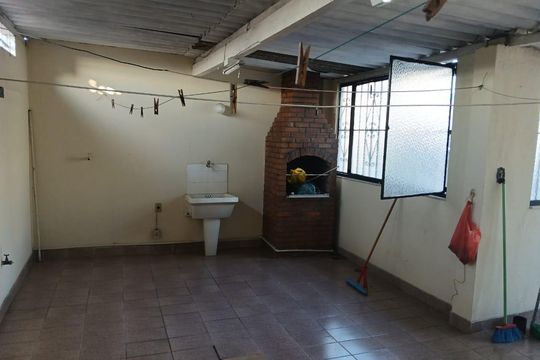 Área Externa de casa à venda com 3 quartos, 100m² em Rocha, Rio de Janeiro