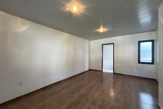 Sala 2 de casa à venda com 3 quartos, 180m² em Rondônia, Novo Hamburgo