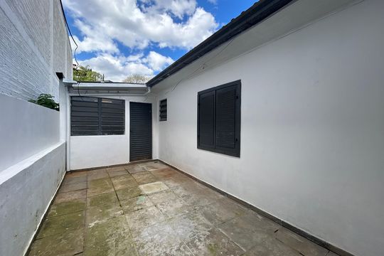 Pátio de casa à venda com 3 quartos, 180m² em Rondônia, Novo Hamburgo