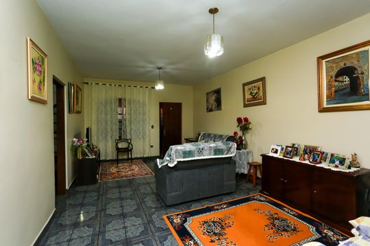 Casa para alugar com 4 quartos, 250m² em Parque Monte Alegre, Taboão da Serra