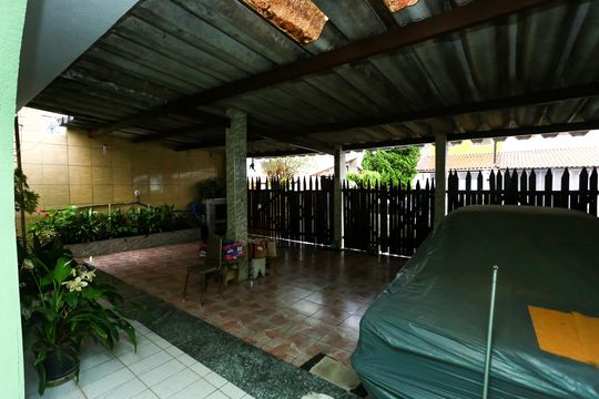 Garagem de casa para alugar com 4 quartos, 250m² em Parque Monte Alegre, Taboão da Serra