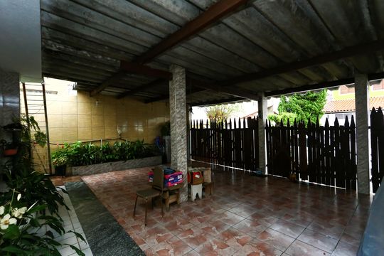 Garagem de casa para alugar com 4 quartos, 250m² em Parque Monte Alegre, Taboão da Serra