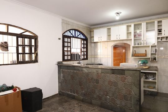 Cozinha de casa à venda com 3 quartos, 160m² em Vila Monte Santo, São Paulo