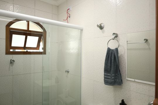 Banheiro da Suíte  de casa à venda com 3 quartos, 160m² em Vila Monte Santo, São Paulo