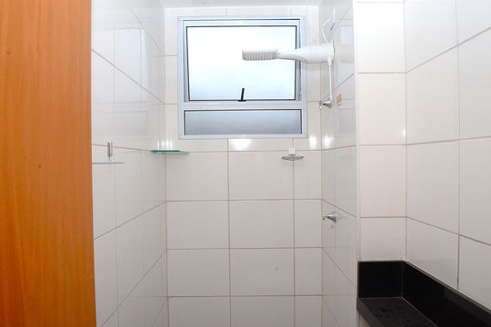 Banheiro de apartamento para alugar com 2 quartos, 73m² em São Gabriel, Belo Horizonte