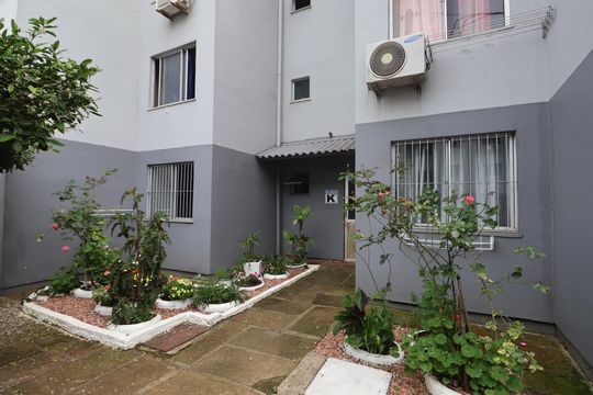 Fachada do bloco de apartamento à venda com 2 quartos, 39m² em Mato Grande, Canoas