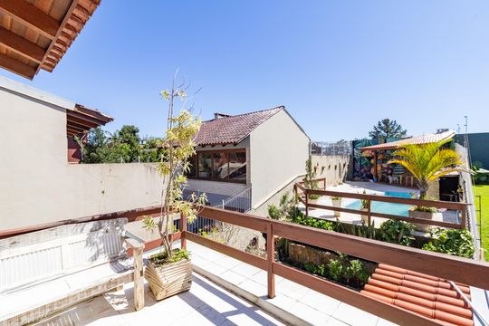 Varanda da Suíte de casa à venda com 3 quartos, 172m² em Espírito Santo, Porto Alegre