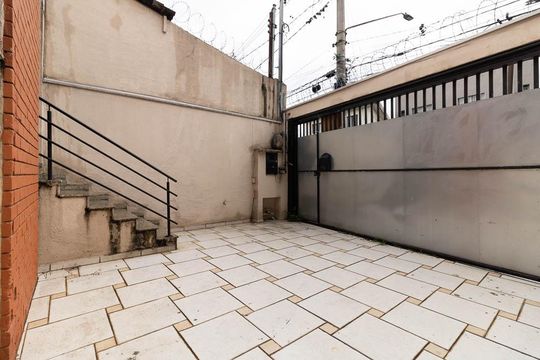 Garagem de casa à venda com 5 quartos, 150m² em Vila Brasilio Machado, São Paulo
