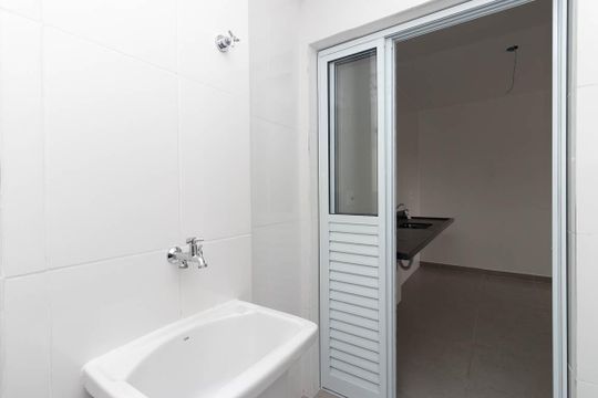 Área de Serviço de casa à venda com 2 quartos, 41m² em Jardim Japao, São Paulo