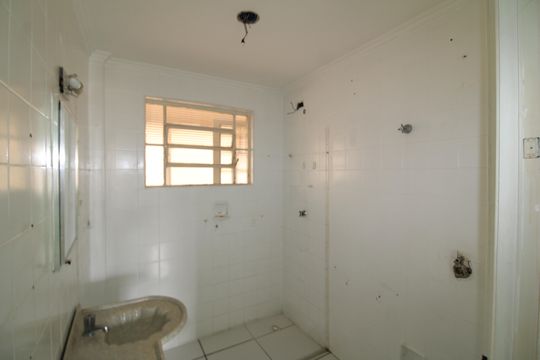 Banheiro de apartamento para alugar com 3 quartos, 75m² em Parque Mandaqui, São Paulo