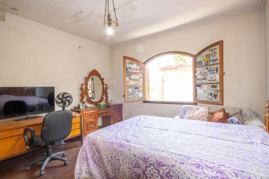 Quarto 1 de casa à venda com 3 quartos, 450m² em Jardim das Flores, Osasco