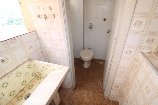 Banheiro de Serviço de apartamento para alugar com 3 quartos, 75m² em Parque Mandaqui, São Paulo