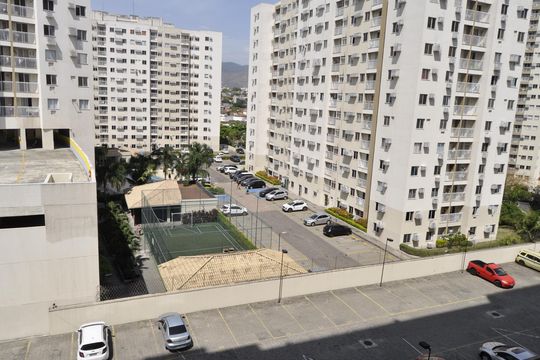 Vista da Suíte de apartamento para alugar com 2 quartos, 52m² em Del Castilho, Rio de Janeiro