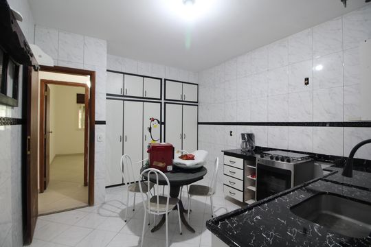 Cozinha de casa à venda com 2 quartos, 170m² em Anil, Rio de Janeiro