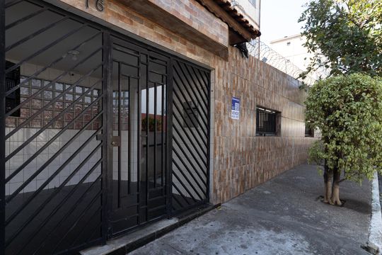 Fachada de apartamento à venda com 3 quartos, 58m² em Conjunto Habitacional Padre Manoel da Nobrega, São Paulo