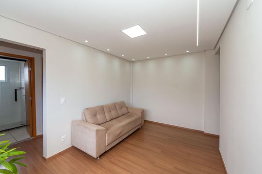 Sala de apartamento para alugar com 2 quartos, 48m² em Engenho Nogueira, Belo Horizonte
