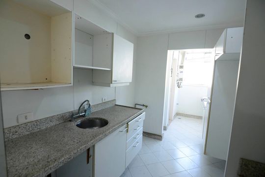 Cozinha de apartamento à venda com 3 quartos, 124m² em Tijuca, Rio de Janeiro