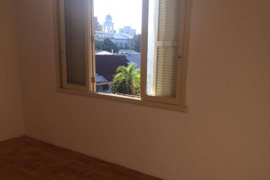 Sala de apartamento à venda com 2 quartos, 70m² em Mont’Serrat, Porto Alegre