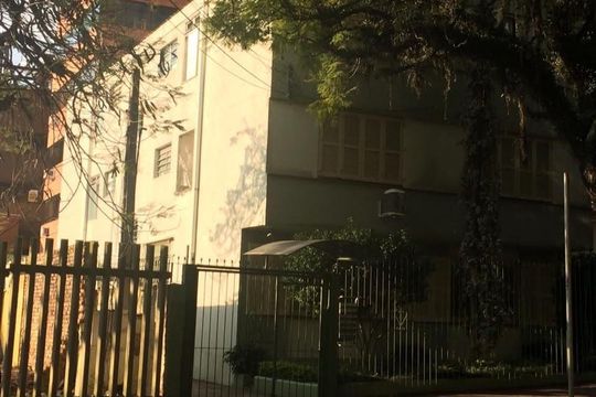 Fachada de apartamento à venda com 2 quartos, 70m² em Mont’Serrat, Porto Alegre
