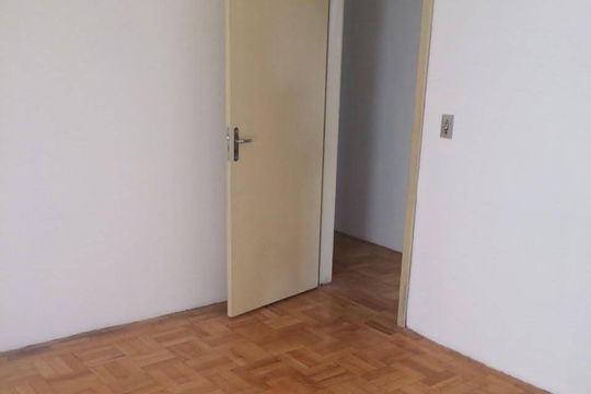 Quarto 2 de apartamento à venda com 2 quartos, 70m² em Mont’Serrat, Porto Alegre