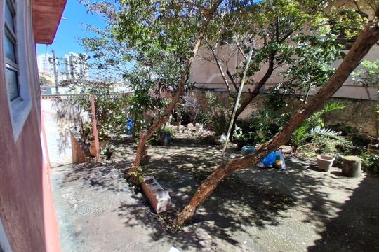 Área Externa de casa à venda com 3 quartos, 250m² em Baeta Neves, São Bernardo do Campo