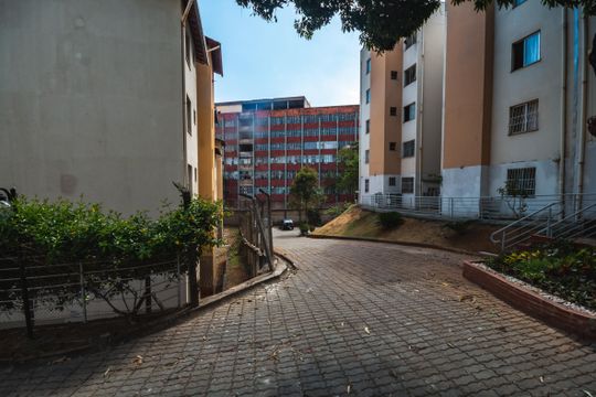 Área comum de apartamento para alugar com 2 quartos, 70m² em São Francisco, Belo Horizonte