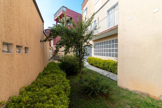 Área Externa de casa de condomínio à venda com 3 quartos, 140m² em Vila Prado, São Paulo