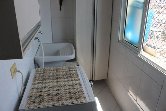 Área de Serviço de apartamento à venda com 2 quartos, 80m² em Santa Maria, São Caetano do Sul
