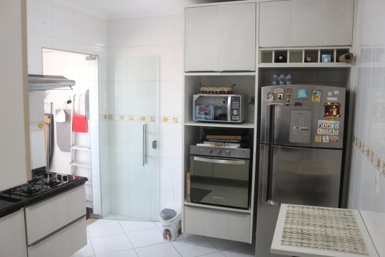 Cozinha de apartamento à venda com 2 quartos, 80m² em Santa Maria, São Caetano do Sul