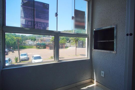 Sala - Varanda de apartamento à venda com 2 quartos, 48m² em Morro Santana, Porto Alegre