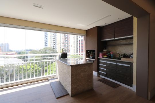 Sacada de apartamento à venda com 2 quartos, 105m² em Tatuapé, São Paulo