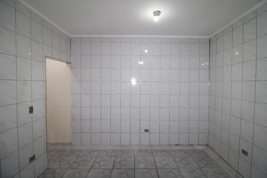 Cozinha de casa para alugar com 2 quartos, 135m² em Vila Nova Cachoeirinha, São Paulo