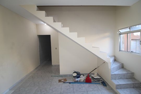 Sala de casa para alugar com 2 quartos, 135m² em Vila Nova Cachoeirinha, São Paulo