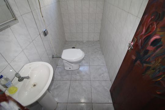 Banheiro 2 de casa para alugar com 2 quartos, 135m² em Vila Nova Cachoeirinha, São Paulo