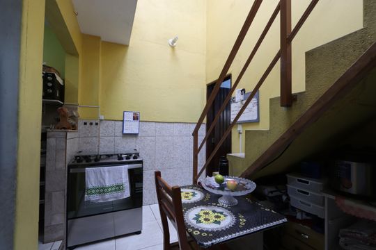 Cozinha de casa à venda com 2 quartos, 120m² em Vila Anadir, São Paulo