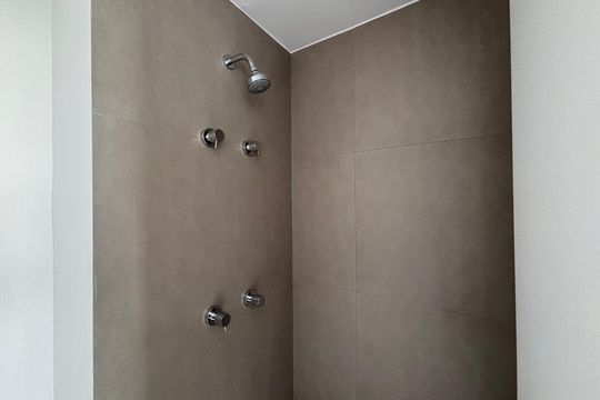 Banheiro de kitnet/studio para alugar com 1 quarto, 33m² em Vila Mariana, São Paulo