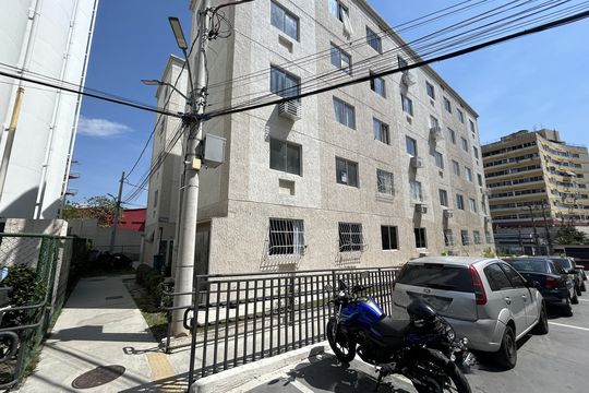 Fachada de apartamento para alugar com 2 quartos, 40m² em Madureira, Rio de Janeiro