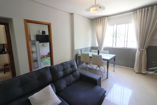 Sala de casa à venda com 2 quartos, 125m² em Vila Osasco, Osasco