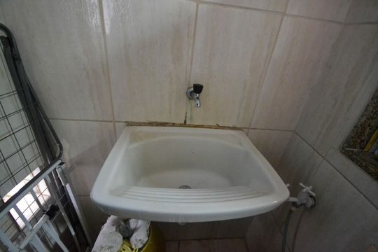 Área de Serviço de apartamento para alugar com 2 quartos, 80m² em Centro, Nilópolis