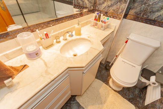 Banheiro da Suíte de apartamento à venda com 3 quartos, 88m² em Vila Campo Grande, São Paulo