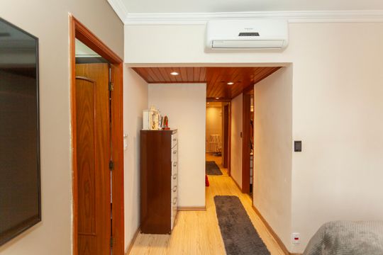 Suíte de apartamento à venda com 3 quartos, 88m² em Vila Campo Grande, São Paulo