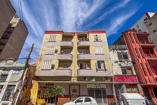 Fachada de apartamento para alugar com 3 quartos, 74m² em Cidade Baixa, Porto Alegre